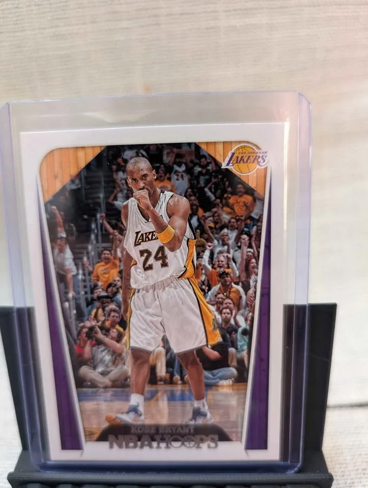 Kobe Bryant Basketball Cards - 1996 Rookie & 2018 Panini - photo 3