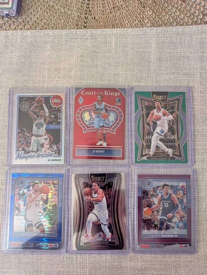 Memphis Grizzlies Basketball Card Lot (Ja Morant, JJJ, Bane)