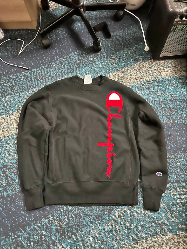 Champion Sweatshirt Small/medium