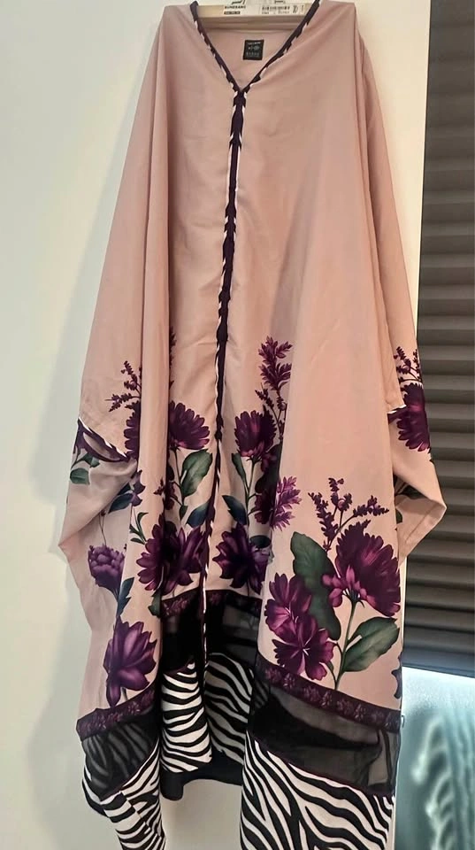 LULUSAR Floral/Zebra Kaftan size Medium
