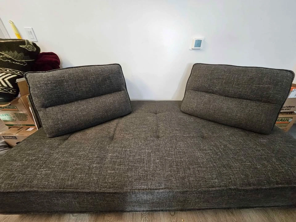 Structube Chamelon sofa - photo 4