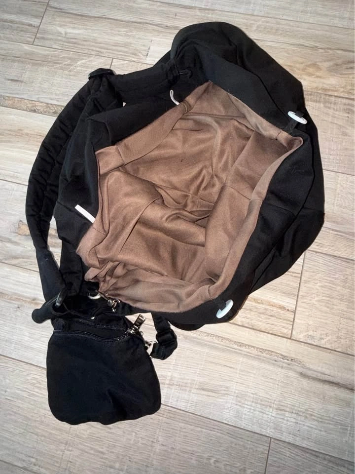 Crossbody Pet Carrier - photo 3