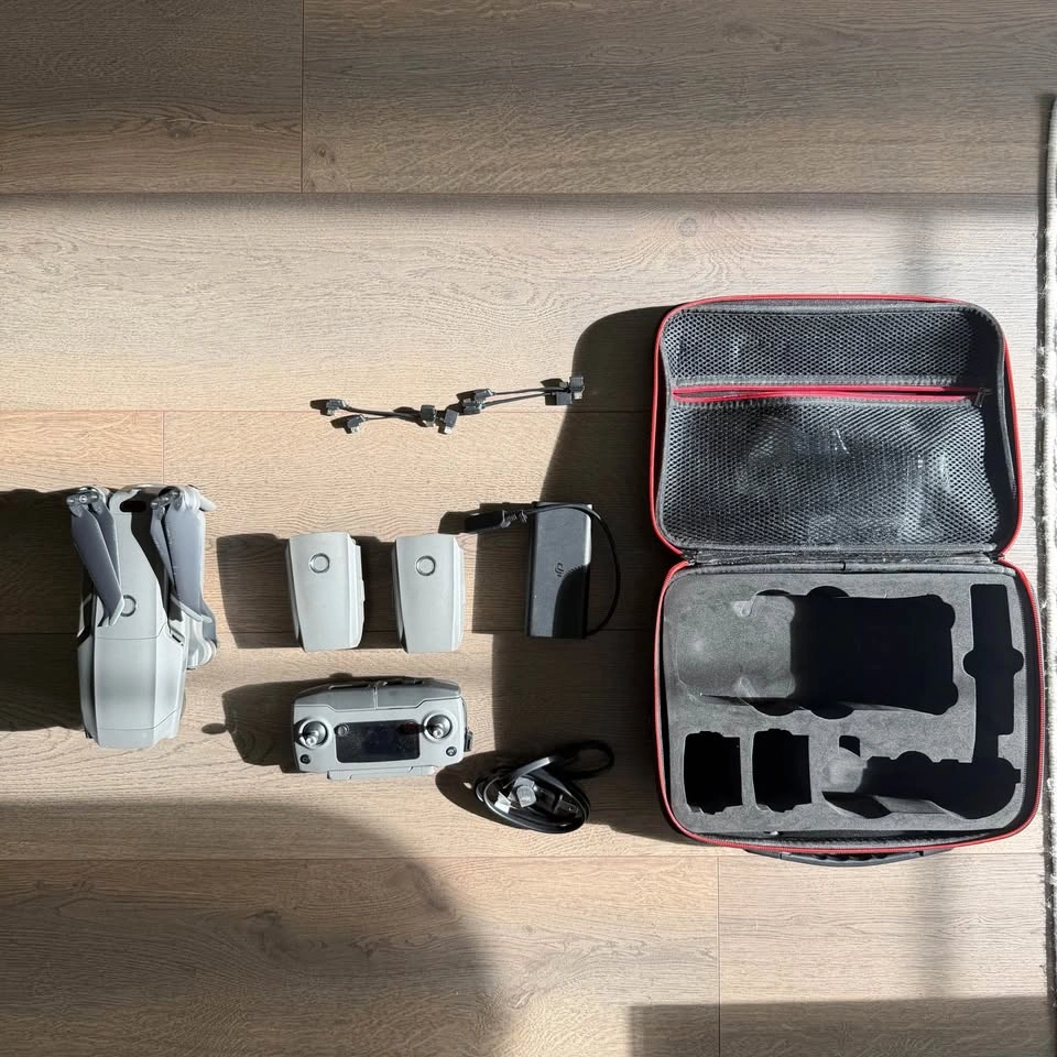 DJI Mavic 2 Pro Hasselblad Fly More Combo - photo 3