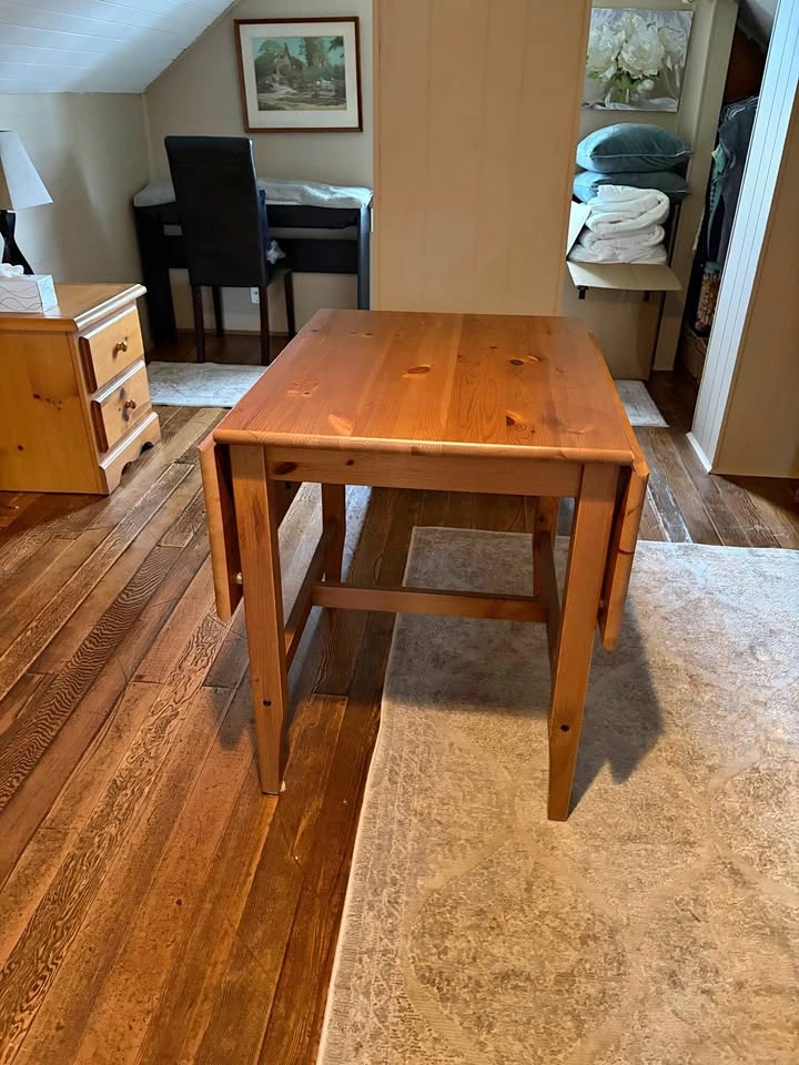 Drop Leaf Table