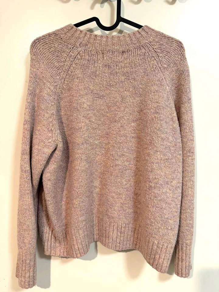 Old Navy Light Pink Sweater