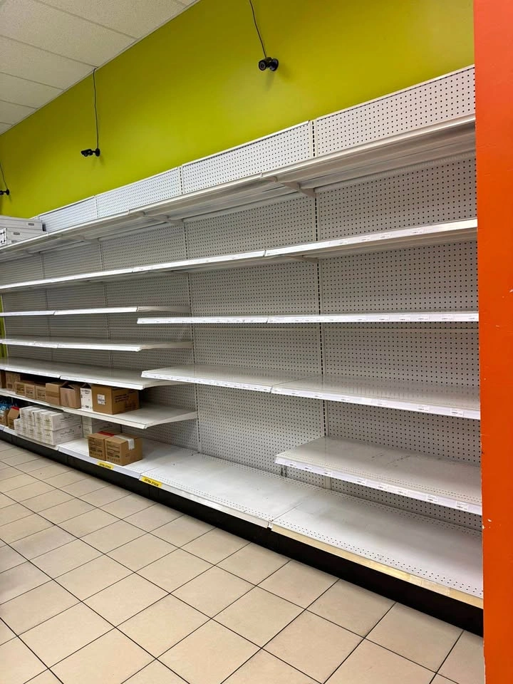 Store Closing Sale – Commercial Retail Shelving Available!