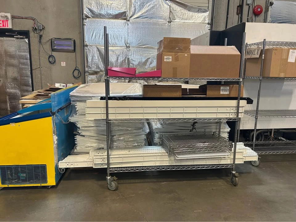 Store Closing Sale – Commercial Retail Shelving Available! - photo 3