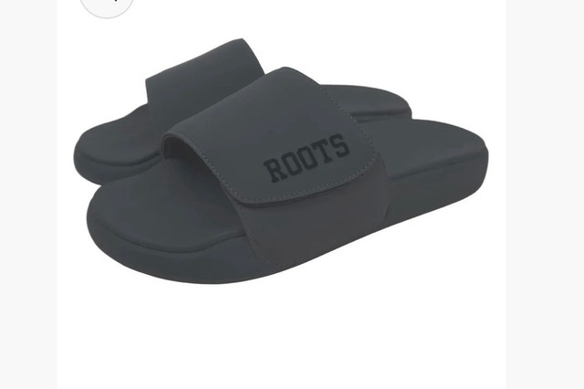 Brand New Roots Comfortable Plush Slides - Black - photo 2