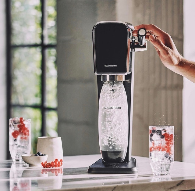 New SodaStream Art Sparkling Water Maker + CO2 & 1L Bottle - photo 2