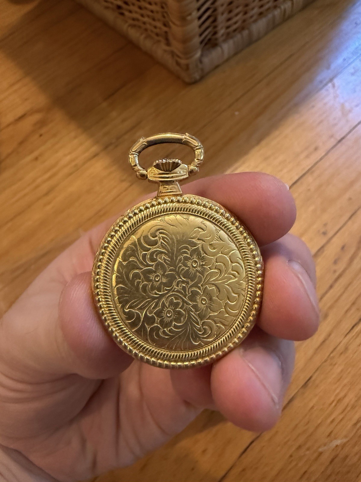Bucherer Mechanical Pocket Watch Gold Case Silver Roman Dial - photo 3