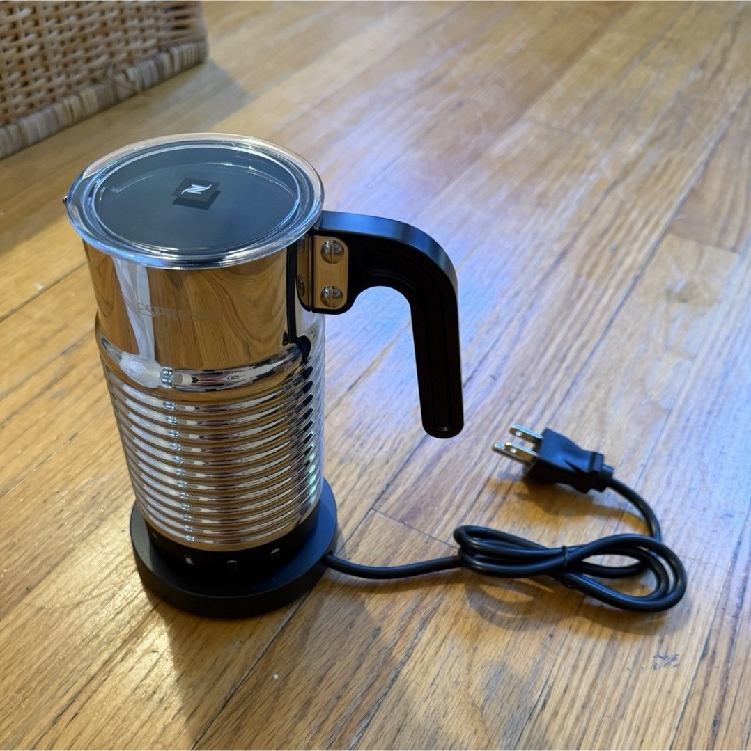 Nespresso Aeroccino 4 Electric Milk Frother & Warmer