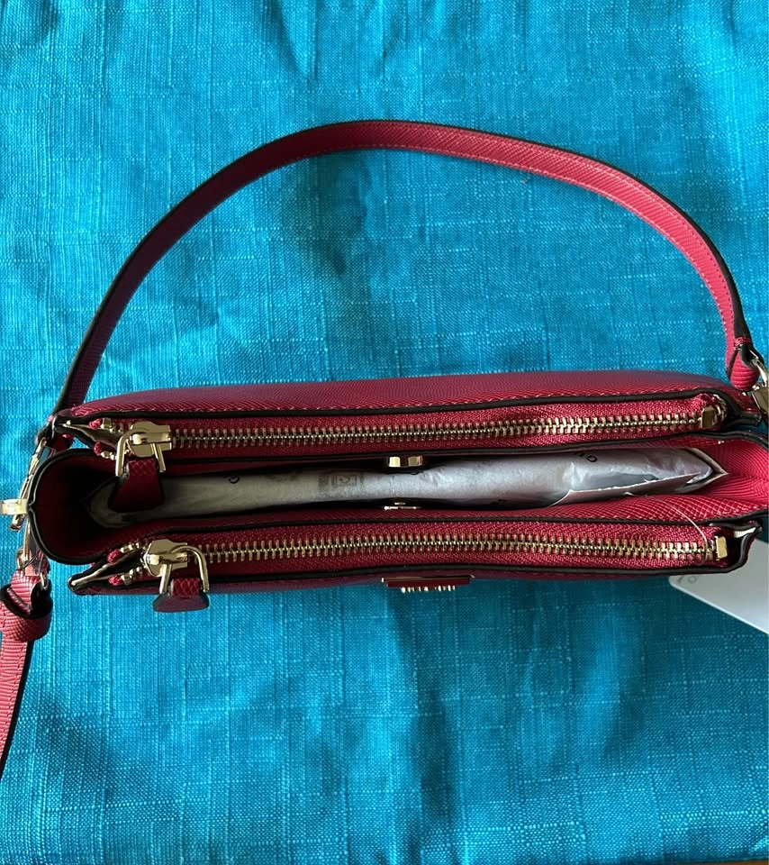 Red Garnet Guess shoulder bag - Brand new! - photo 3