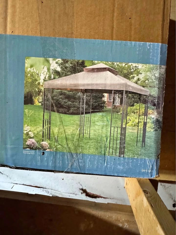8ft x 8ft Crawford Gazebo top replacement only