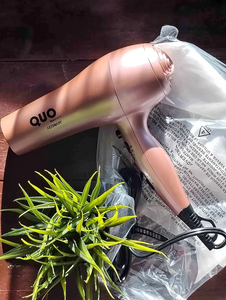 QUO BEAUTY CONAIR Matte Tourmaline Ceramic Dryer