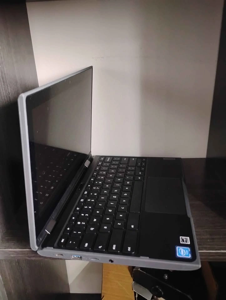 Lenovo 300e Chromebook 2nd Gen - photo 2
