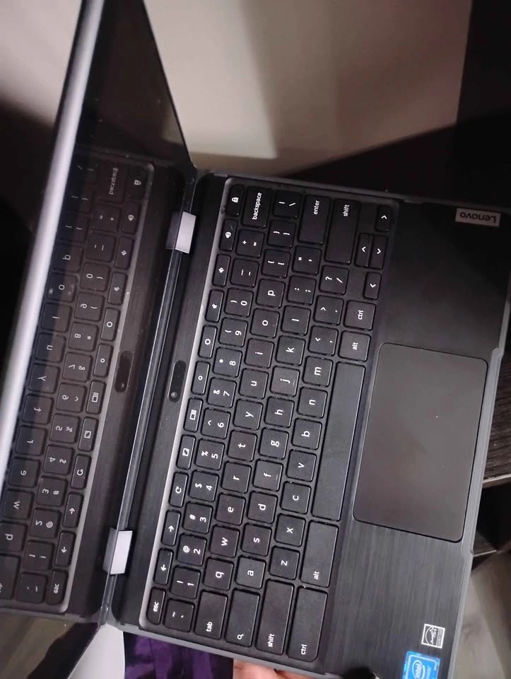 Lenovo 300e Chromebook 2nd Gen - photo 3