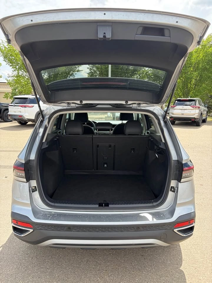 2025 Volkswagen Taos - photo 5