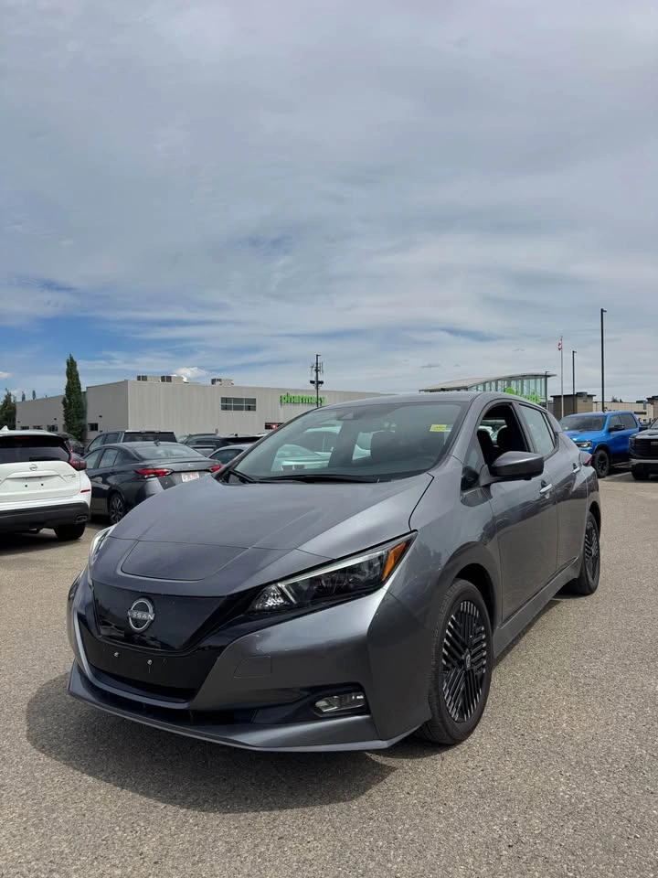 2024 Nissan LEAF - photo 4