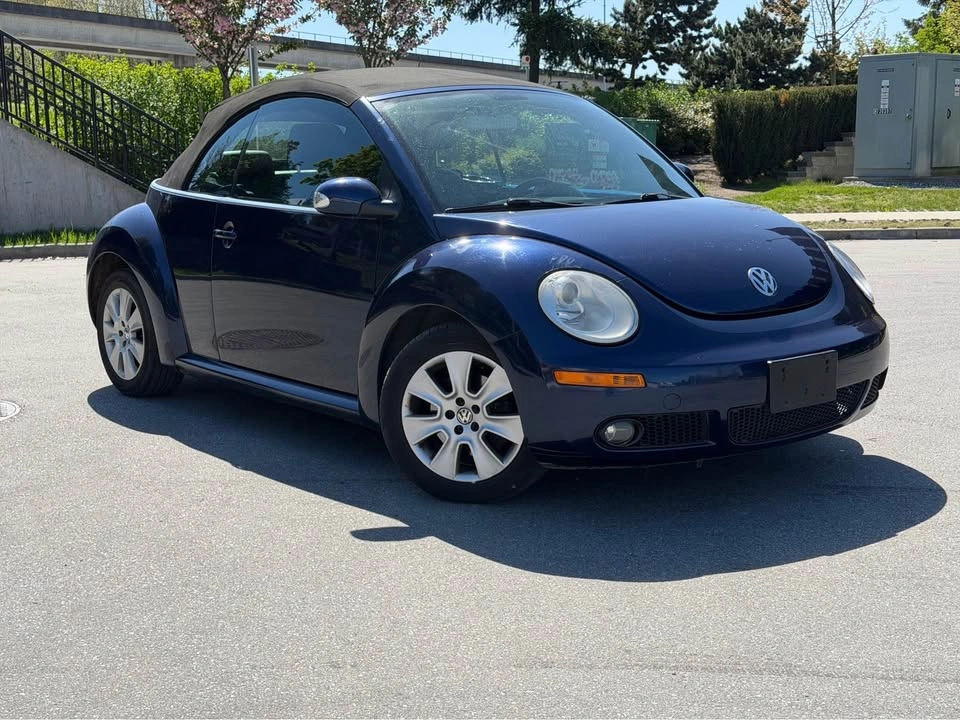 2008 Volkswagen Beetle - photo 2