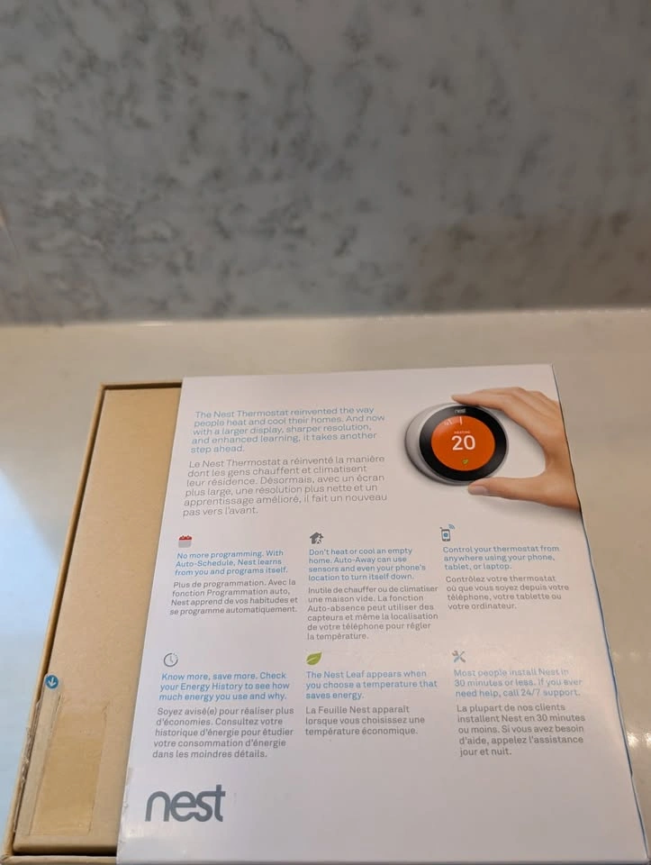 Nest Learning Thermostat - photo 3
