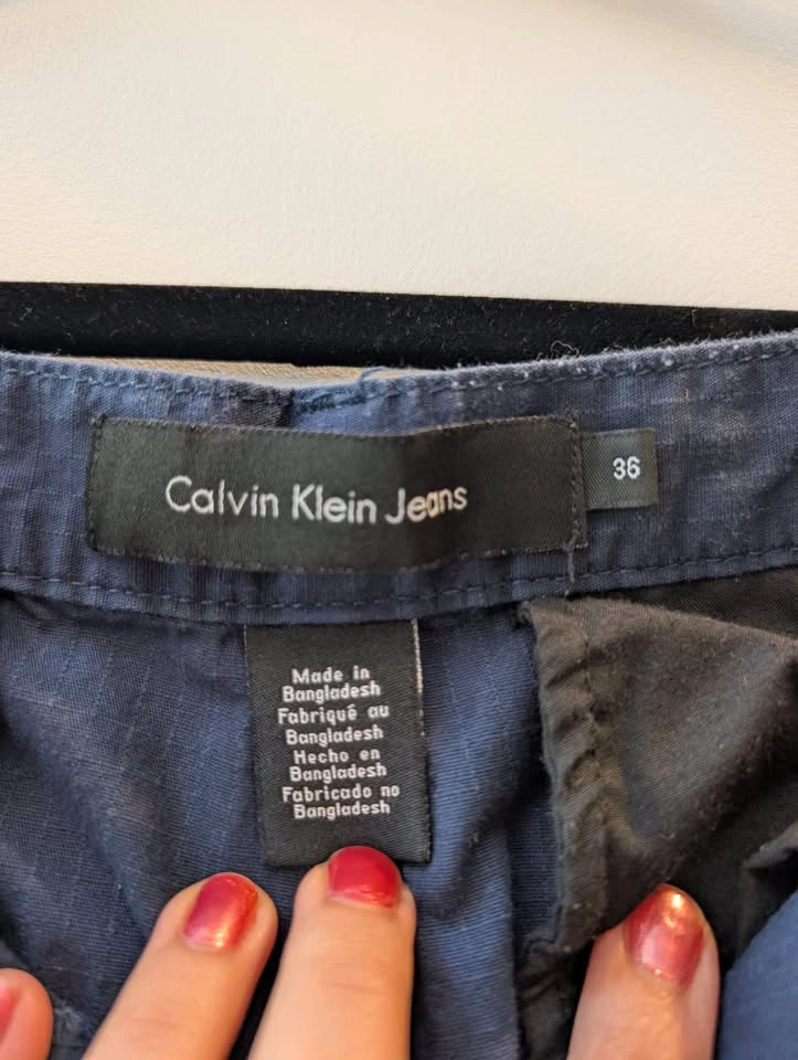 Calvin Klein Men's Cargo Shorts - Navy Blue - Size 36 - photo 2