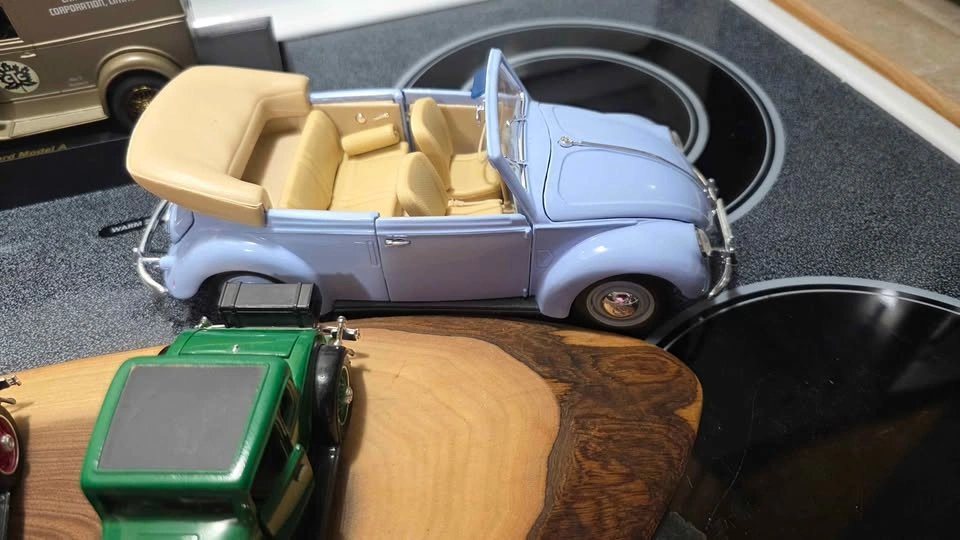 Toy car lot - photo 4