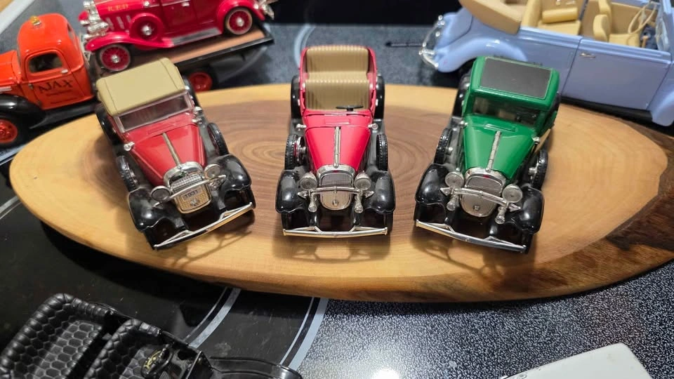 Toy car lot - photo 5