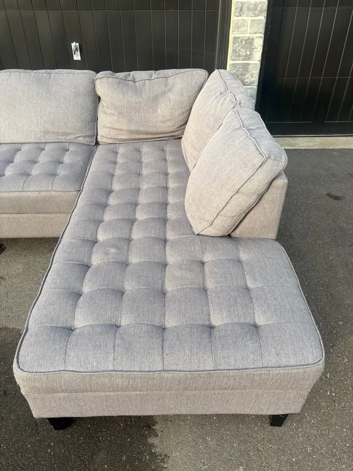 Large Grey Sectional Sofa with Chaise - Free Delivery - photo 5