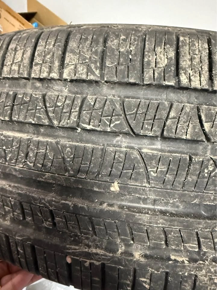 All Season Tyres off from Durango RT - photo 4
