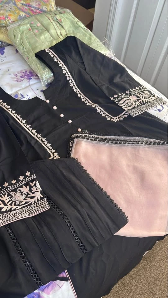 Designer suits (karwa chauth special collection) - photo 2