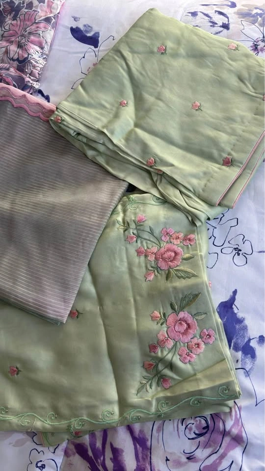 Designer suits (karwa chauth special collection) - photo 4