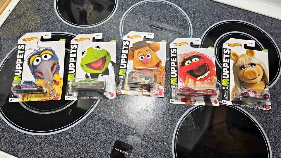 Muppets hotwheels set