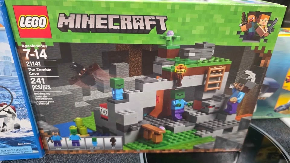 Sealed lego - photo 3