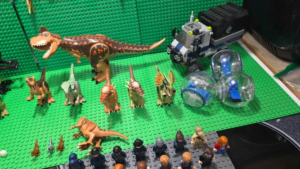 Lego jurassic park! - photo 3