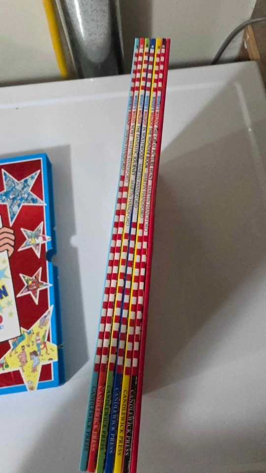 Where's Waldo book set - photo 2
