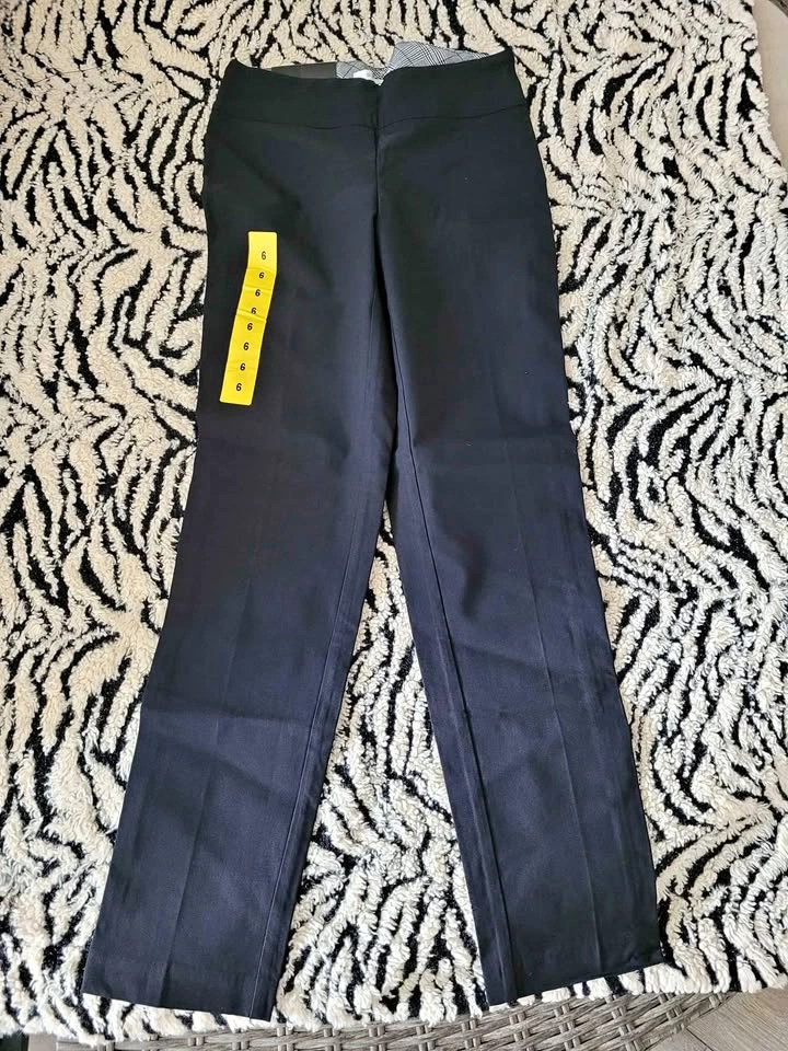 Brand new with tags! Black stretchy slim fit pants - size 6