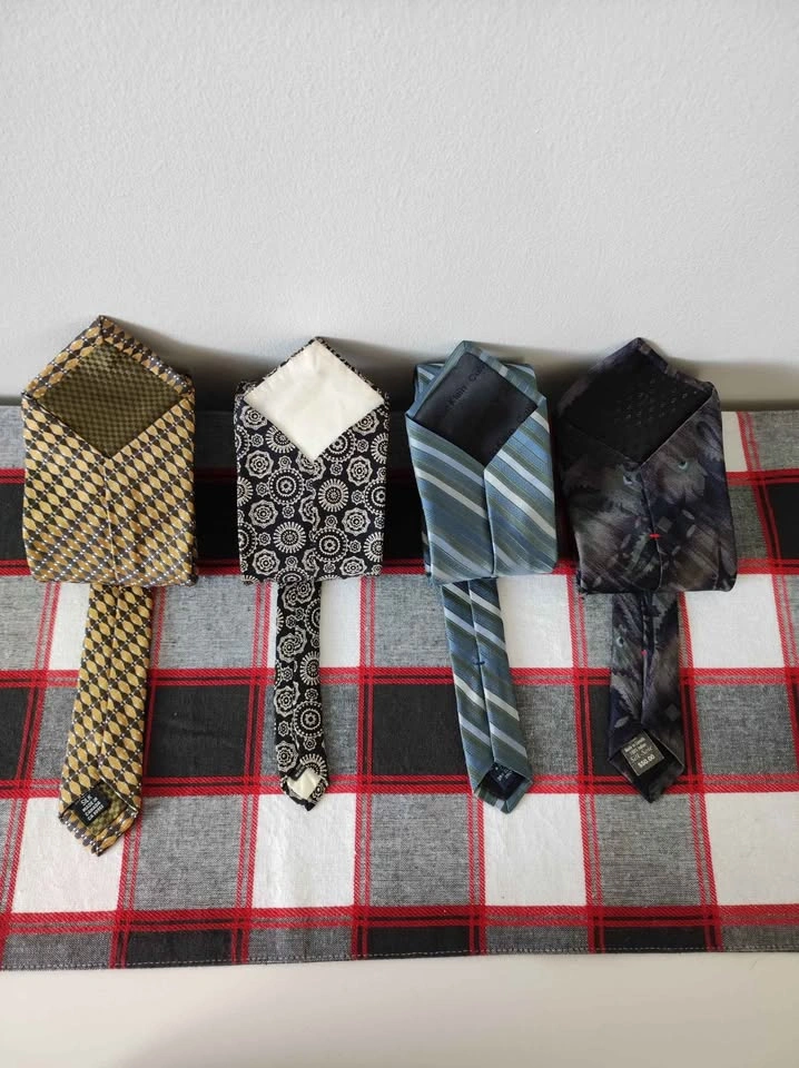 4 Men's Ties - Calvin Klein, Stefano Conti, Tiziano, Cricketeer - photo 2