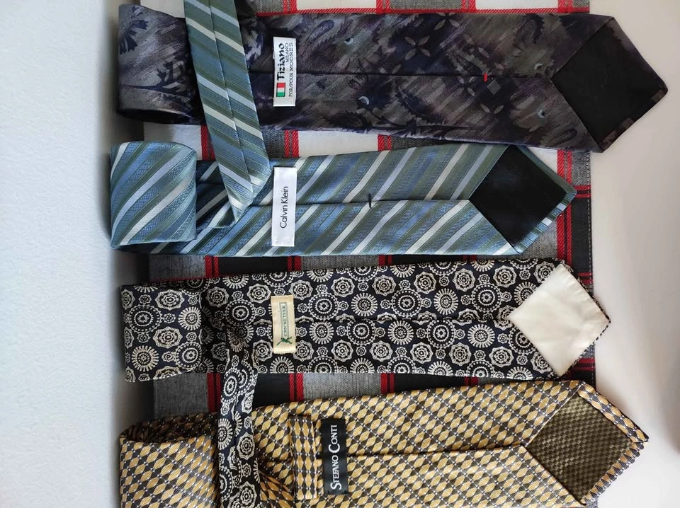 4 Men's Ties - Calvin Klein, Stefano Conti, Tiziano, Cricketeer - photo 3