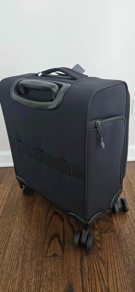 Underseat Carry-On 16 Inch Soft Shell, 8-Spinner Wheels, Lightwe - photo 2