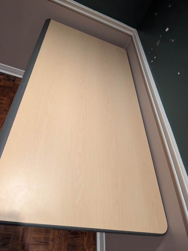 60” x 30” Haworth Table, Free delivery - photo 5