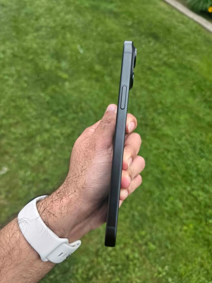 Apple iPhone 15 plus 128GB black - photo 4