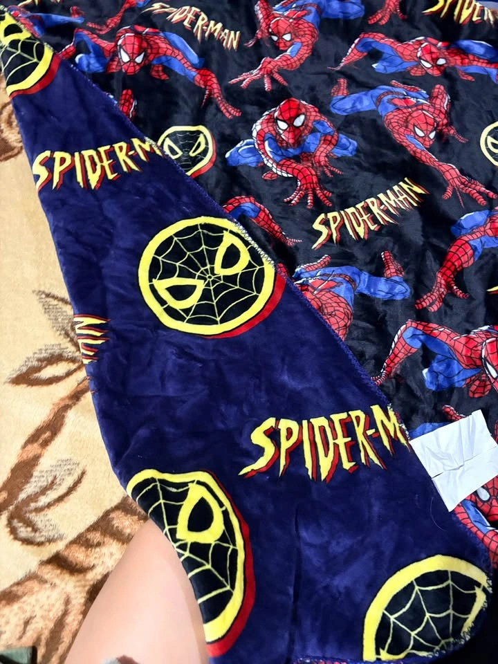 Spider Man comfortable blanket - photo 2
