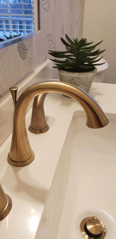 Delta Lahara Widespread Bathroom Faucet Champagne Bronze - photo 3