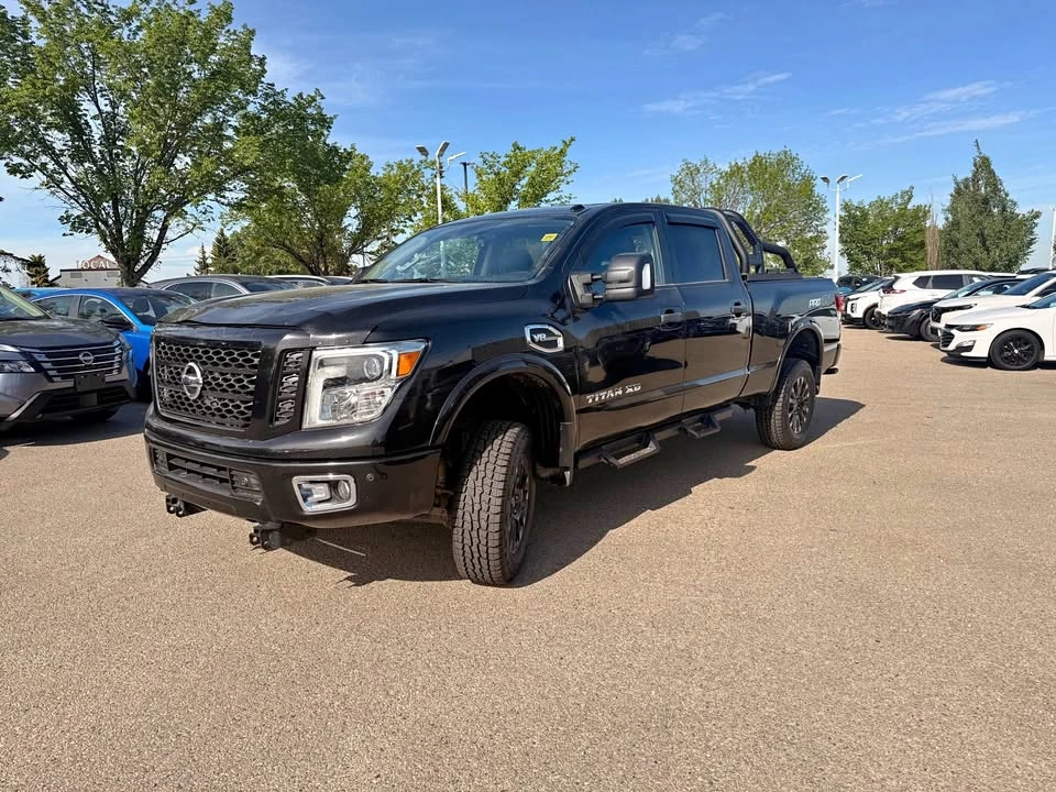 2018 Nissan TITAN XD Crew Cab