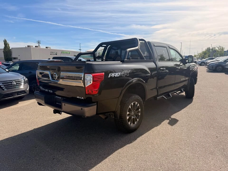 2018 Nissan TITAN XD Crew Cab - photo 3