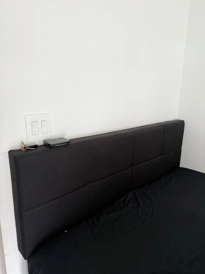 Queen Size Bed and Mattress - photo 3