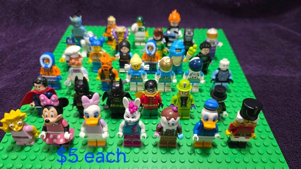 Lego minifigures - photo 3