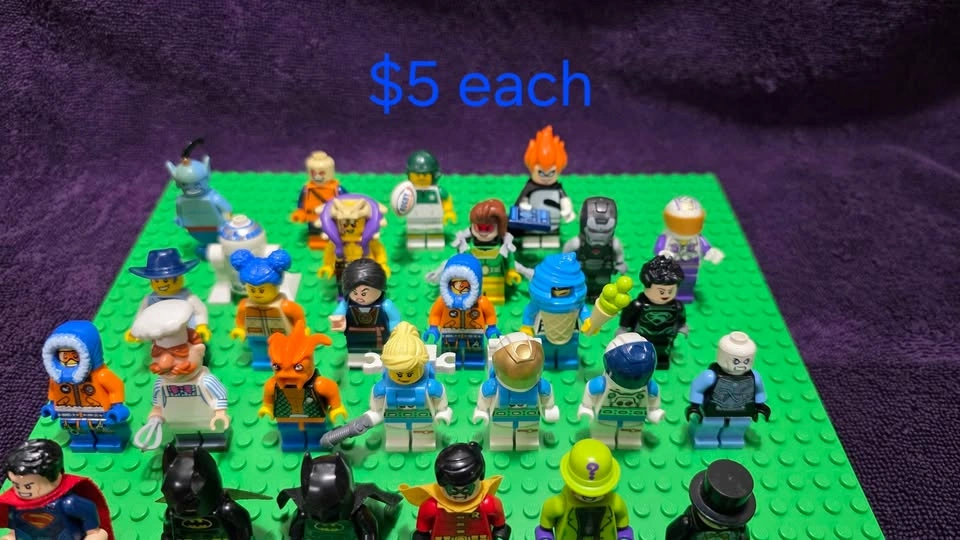 Lego minifigures - photo 4