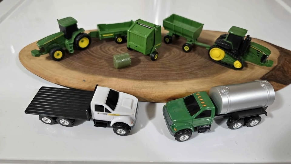 John deere diecast lot