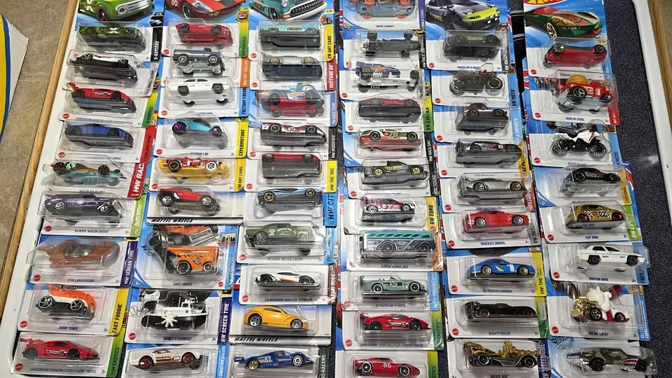 Hotwheels lot 1